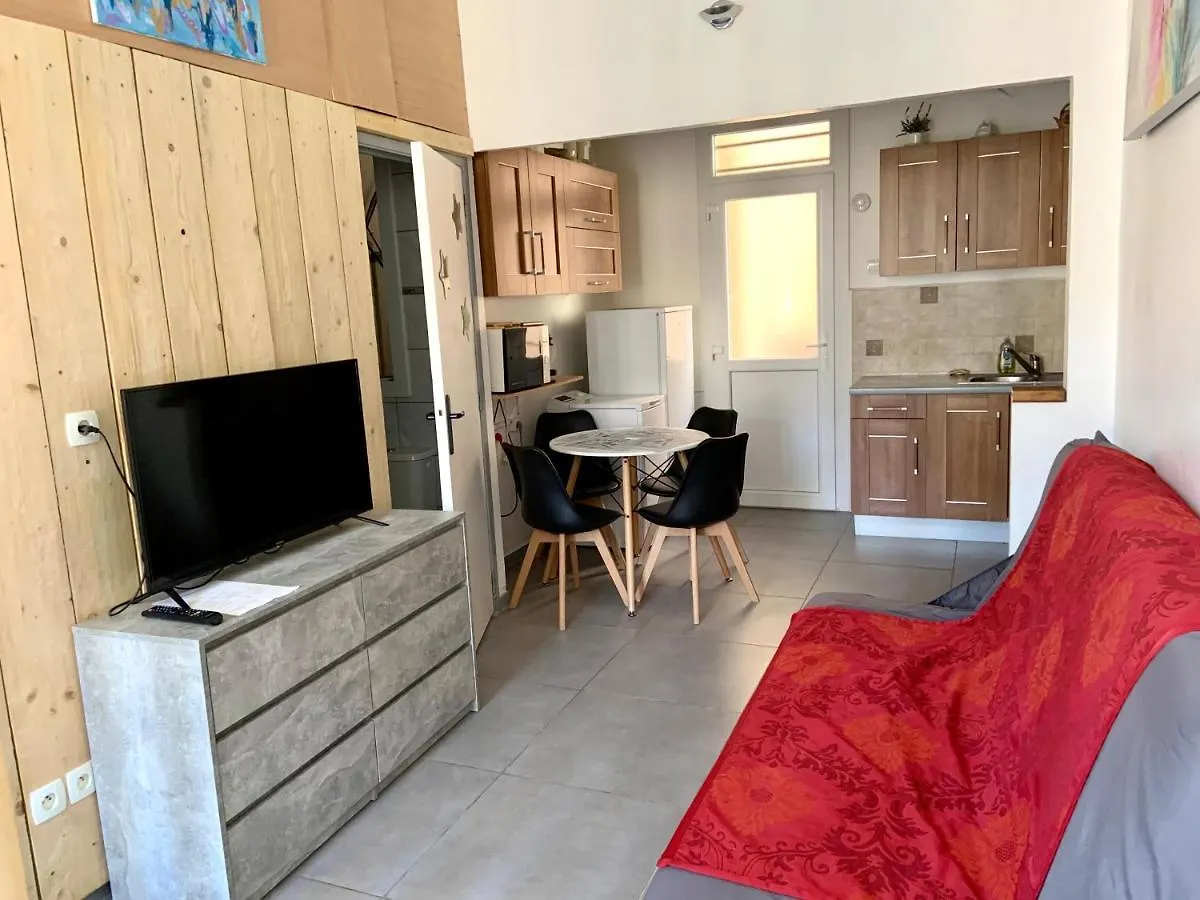 Appartement Wood Desing Proche Cannes Le Cannet 0*,