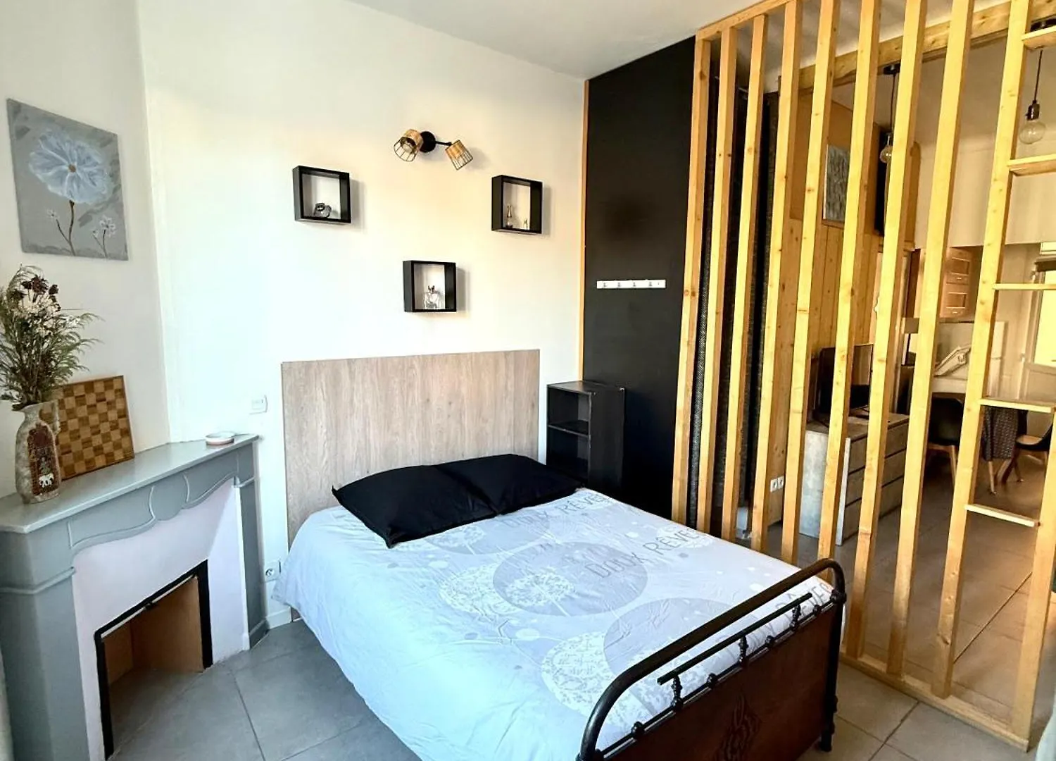 Appartement Wood Desing Proche Cannes contacts